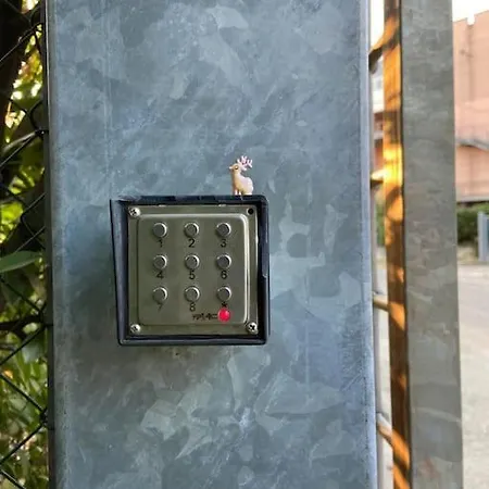 Bologna Luxe Haven Apartmán Casalecchio Di Reno