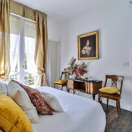 Bologna Luxe Haven *