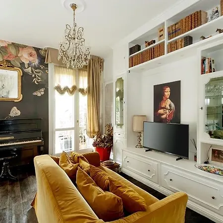 Bologna Luxe Haven Apartmán *