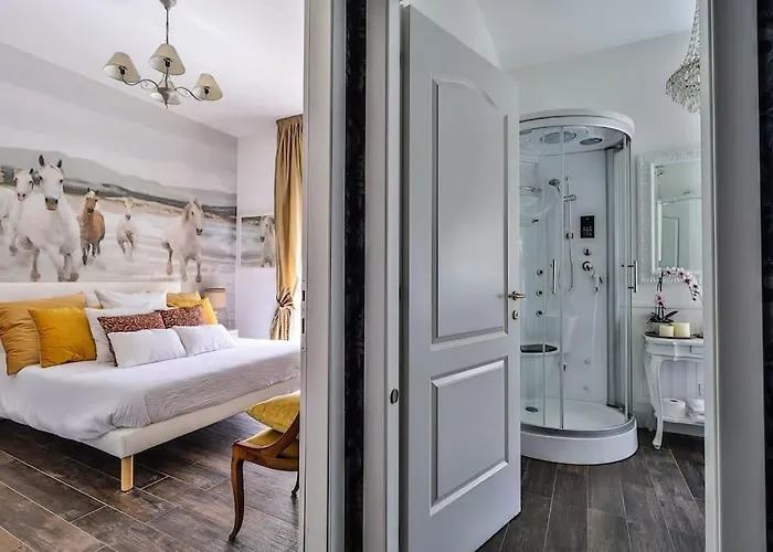 Bologna Luxe Haven Appartamento