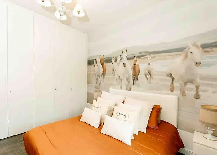 Bologna Luxe Haven Apartamento